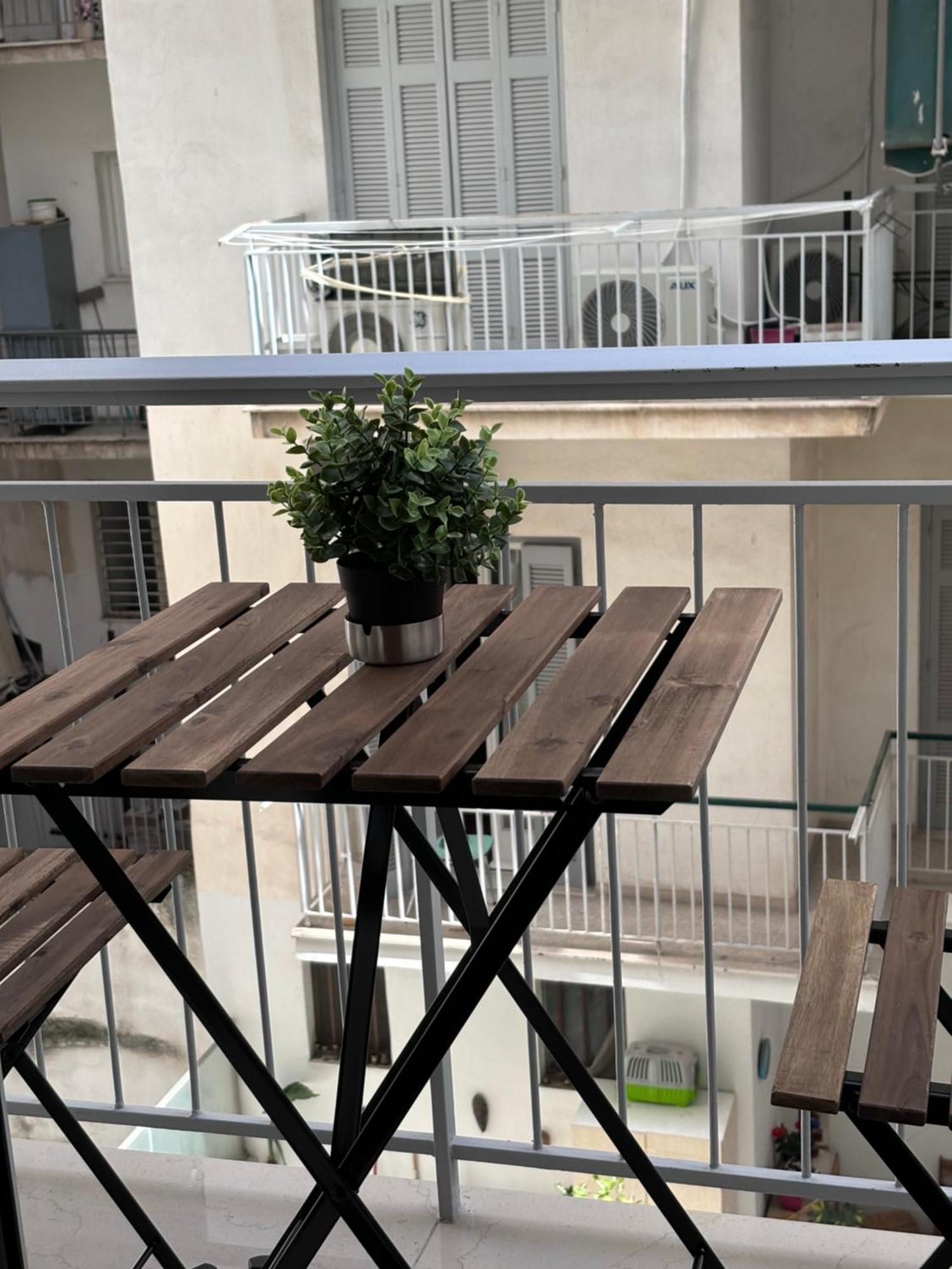 Cozy Apartment In The Heart Of Athens Exterior photo